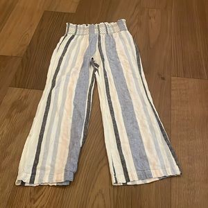 Summer linen pants, size medium, short
